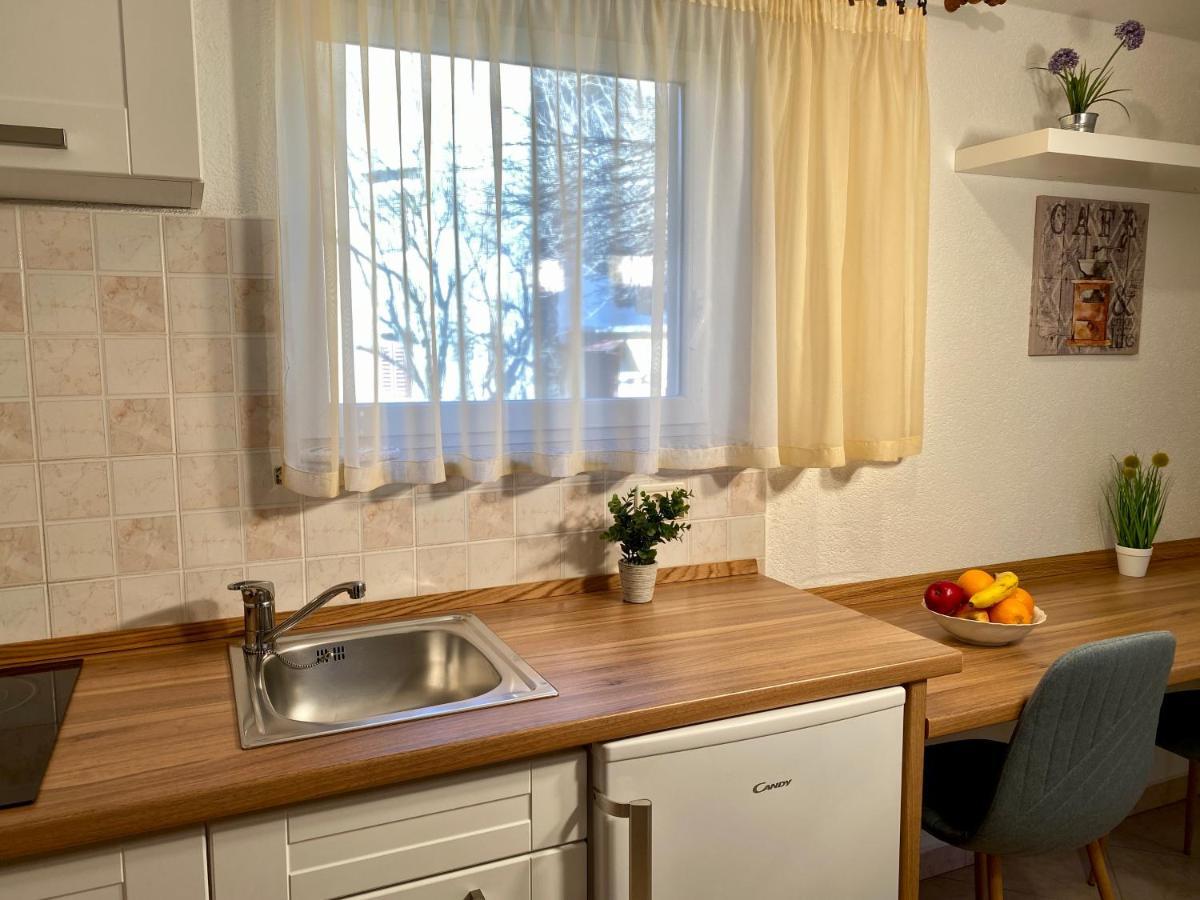 Guest House Renata Plomin Kültér fotó