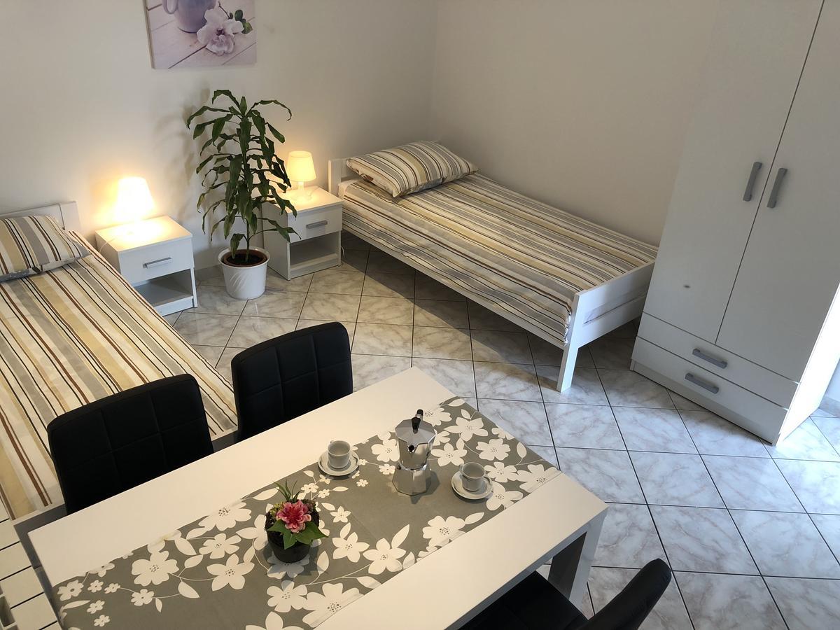 Guest House Renata Plomin Kültér fotó